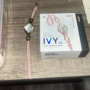 Bellabeat Ivy Hr woman’s Health Tracker